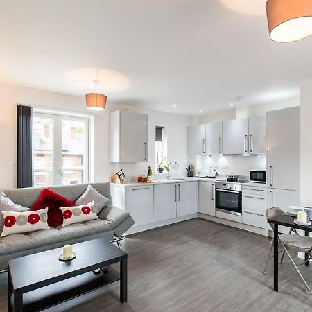 היימל המפסטד Abodebed Oval View Apartments מראה חיצוני תמונה