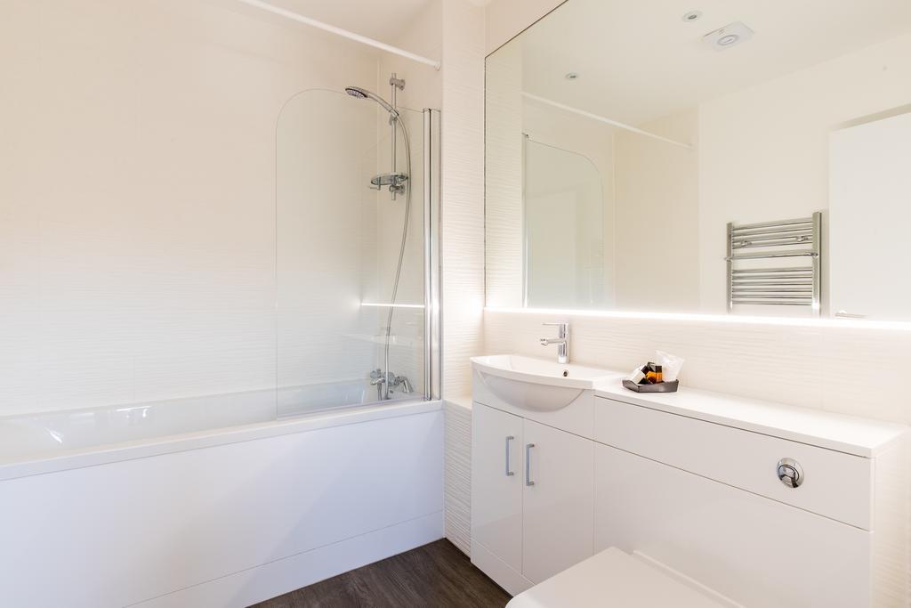 היימל המפסטד Abodebed Oval View Apartments מראה חיצוני תמונה