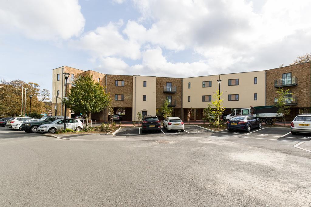 היימל המפסטד Abodebed Oval View Apartments מראה חיצוני תמונה